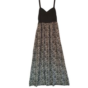 Mudd | Dresses | Mudd Black And White Patterned Maxi Dress | Poshmark